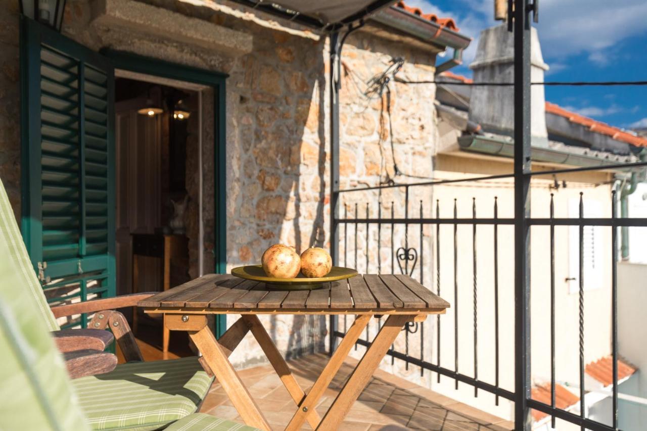 Holiday Home Bozanic Vrbnik Eksteriør bilde